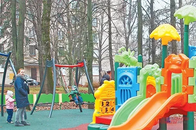 Пензенцам объяснили, как решать споры о парковке во дворе