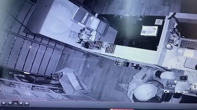 Пензенец украл из табачного магазина 11 тысяч рублей