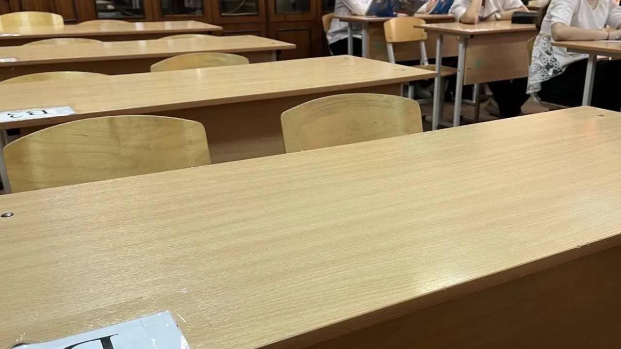 ЕГЭ в 2027 году начнётся в 10:00 по местному времени