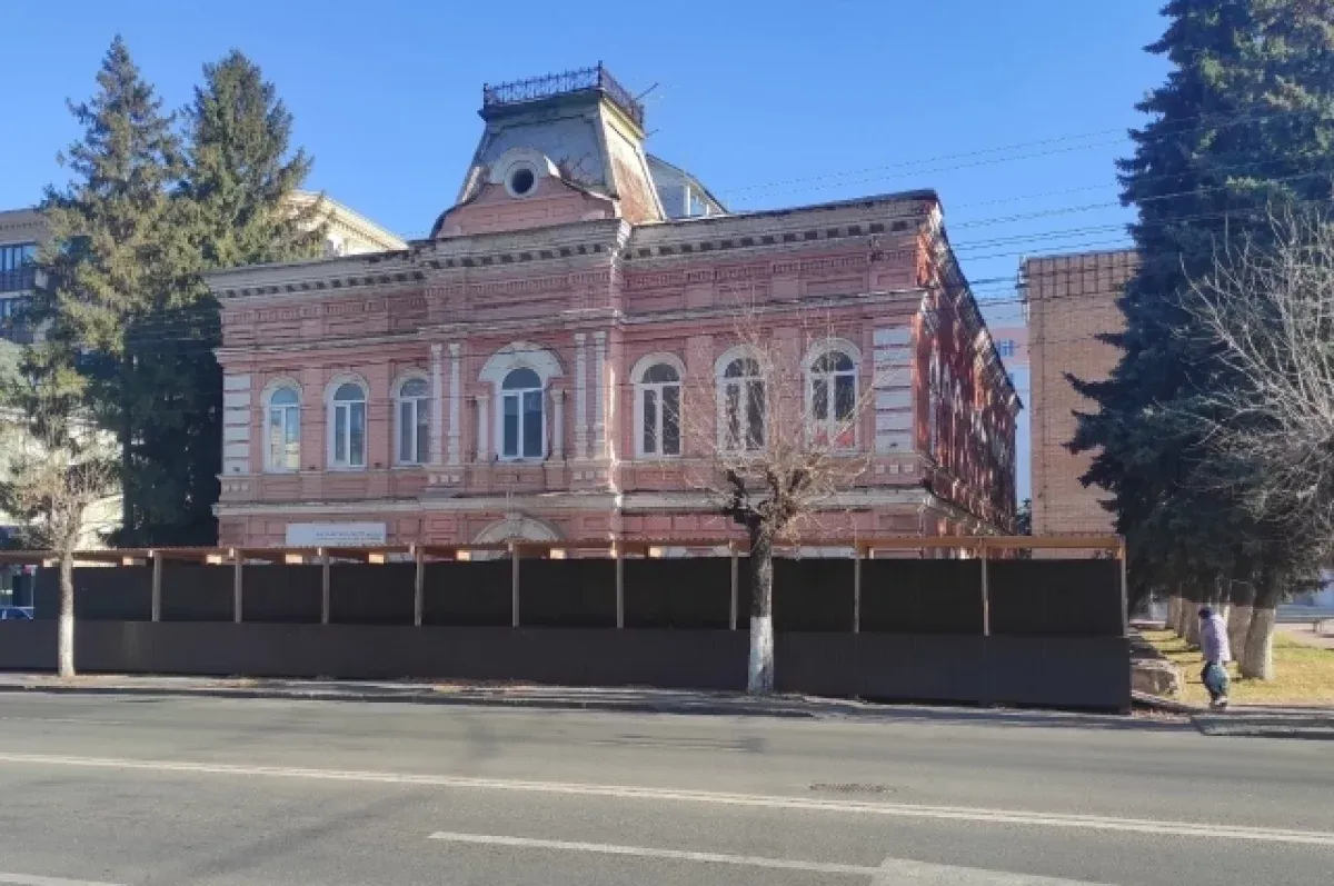 В Пензе реставрируют дом купца Рабиновича на Кирова, 53